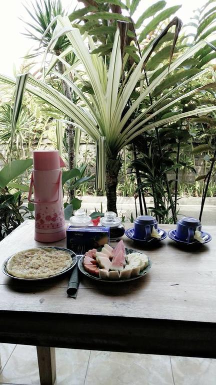 乌布 快乐2号驿站旅馆酒店 外观 照片