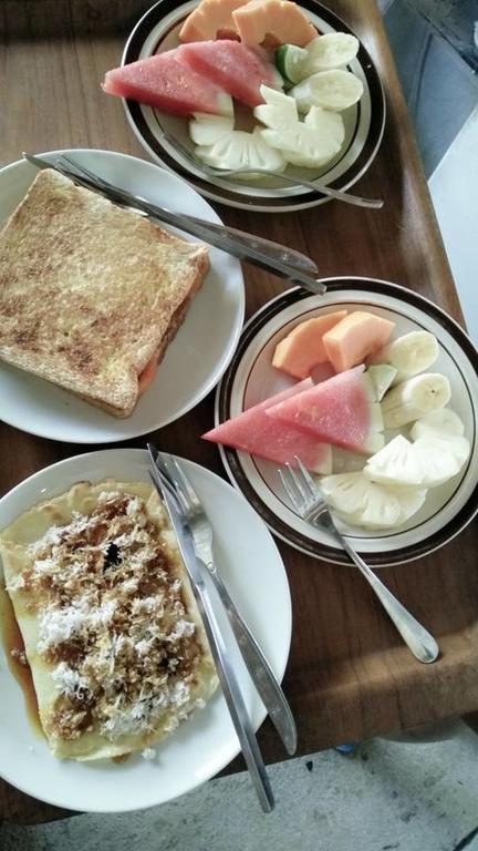 乌布 快乐2号驿站旅馆酒店 外观 照片
